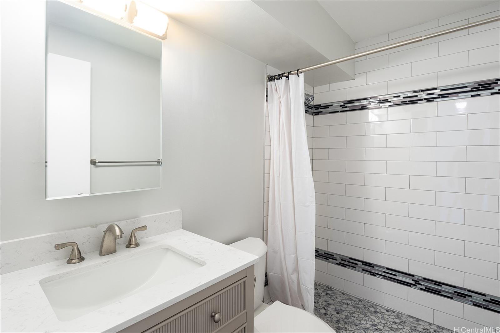 1820 Waiola Street Honolulu - Rental - photo 9 of 14