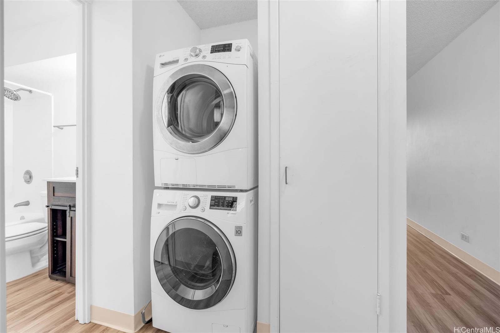 1820 Waiola St Honolulu - Rental - photo 15 of 17