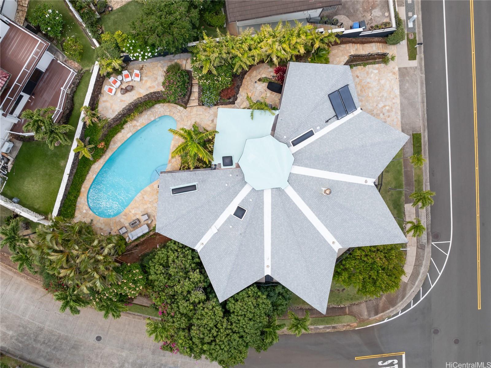 1826  Laukahi Street Waialae Iki, Diamond Head home - photo 12 of 25