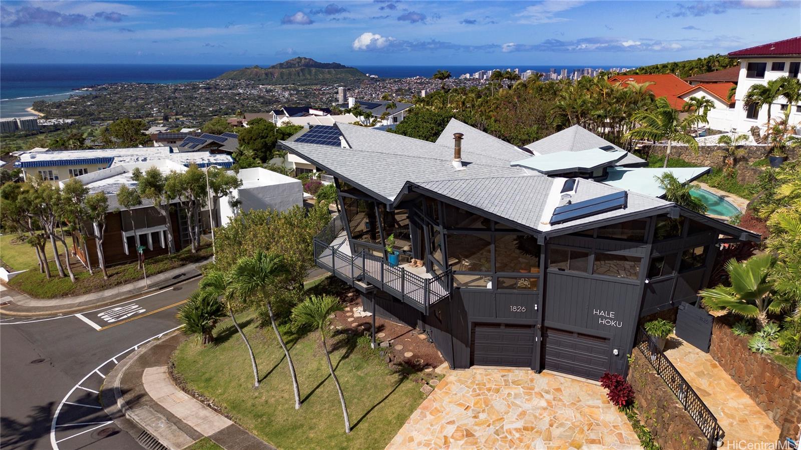 1826  Laukahi Street Waialae Iki, Diamond Head home - photo 13 of 25