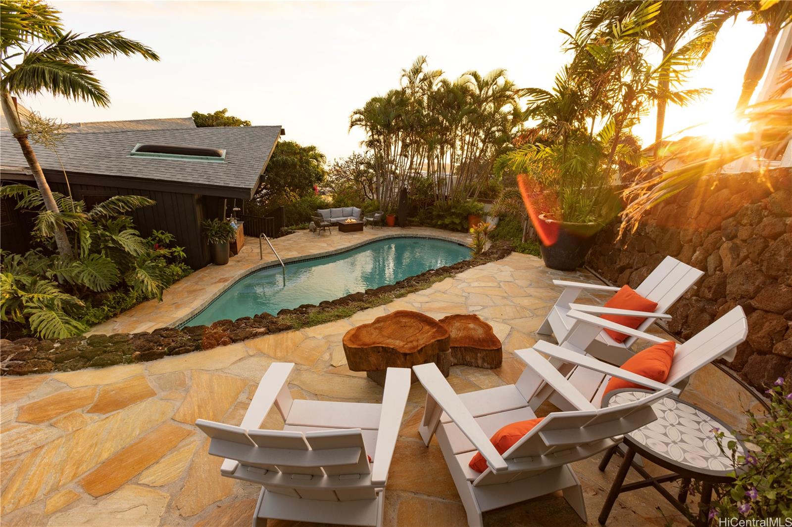 1826  Laukahi Street Waialae Iki, Diamond Head home - photo 24 of 25