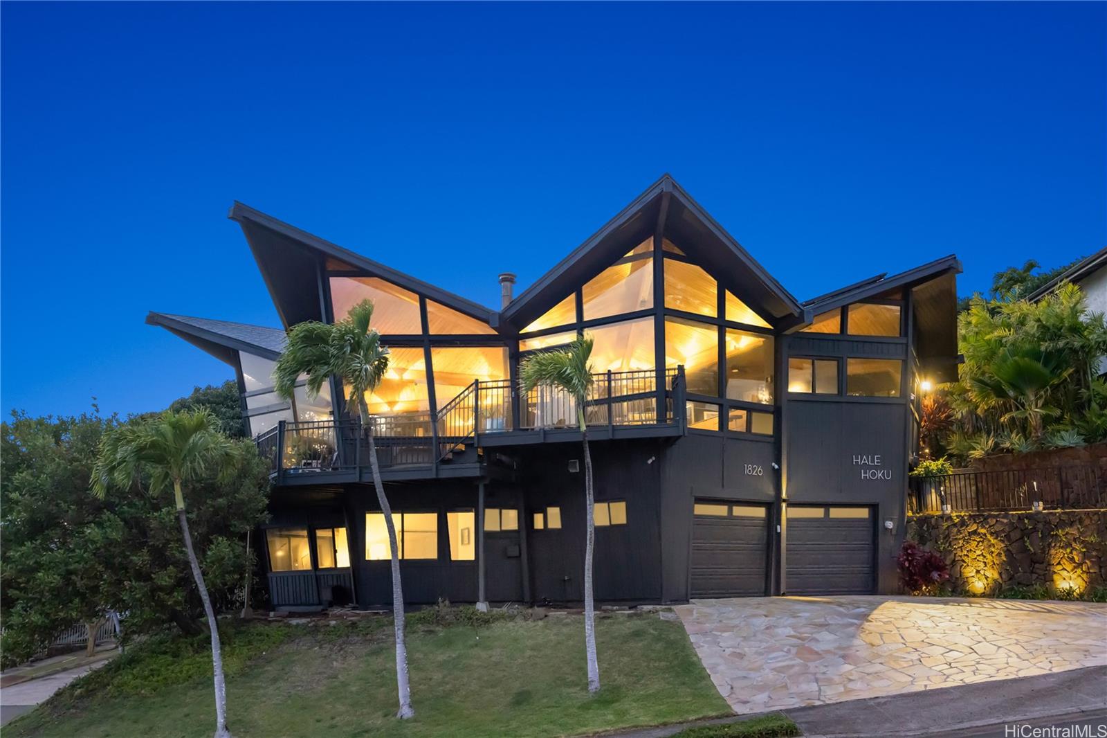 1826  Laukahi Street Waialae Iki, Diamond Head home - photo 25 of 25