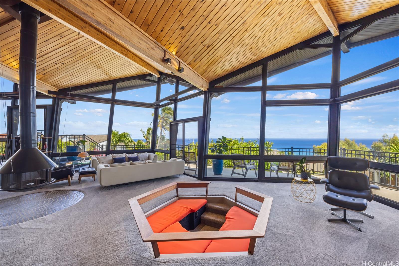 1826  Laukahi Street Waialae Iki, Diamond Head home - photo 4 of 25