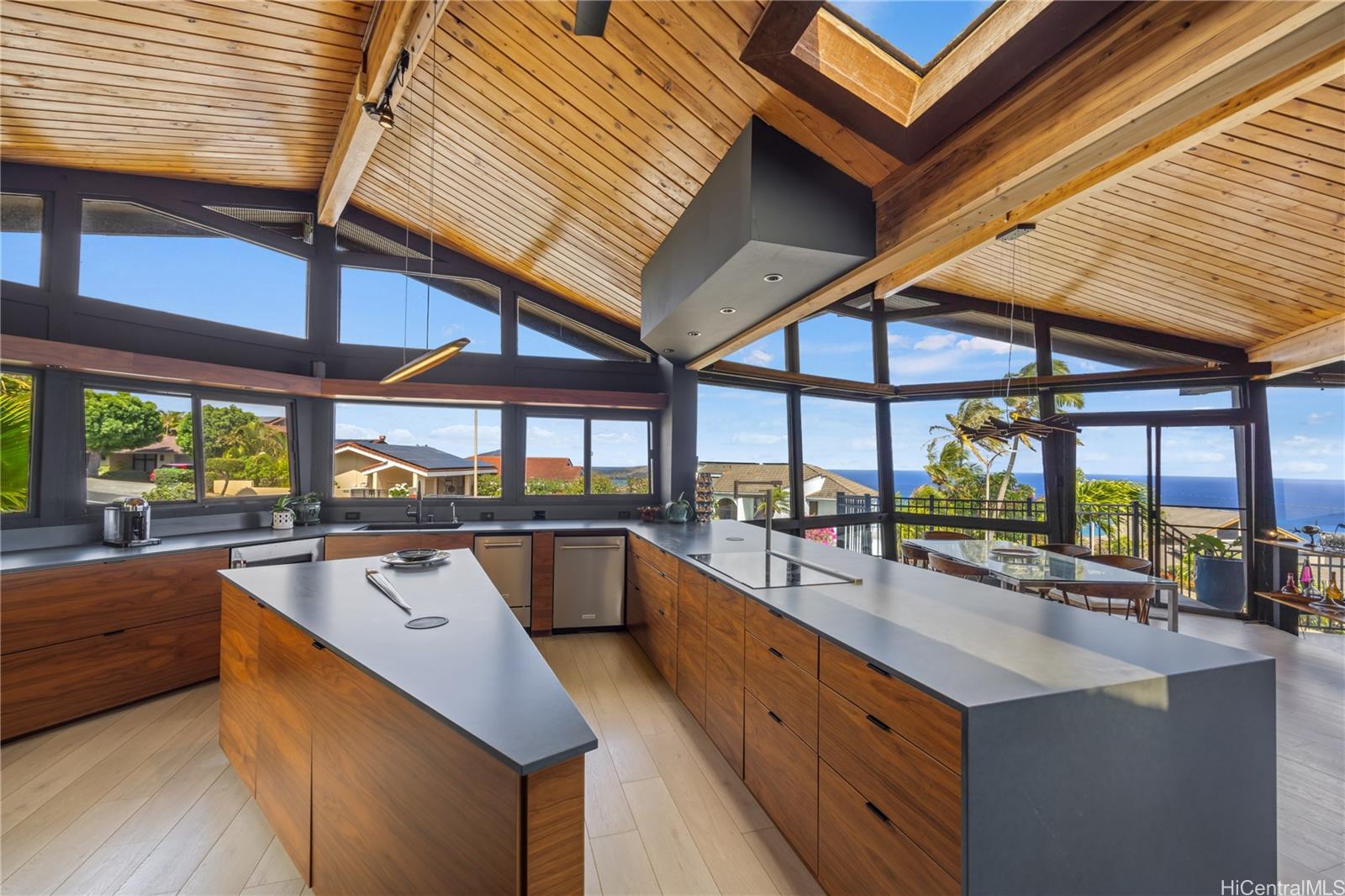 1826  Laukahi Street Waialae Iki, Diamond Head home - photo 10 of 25