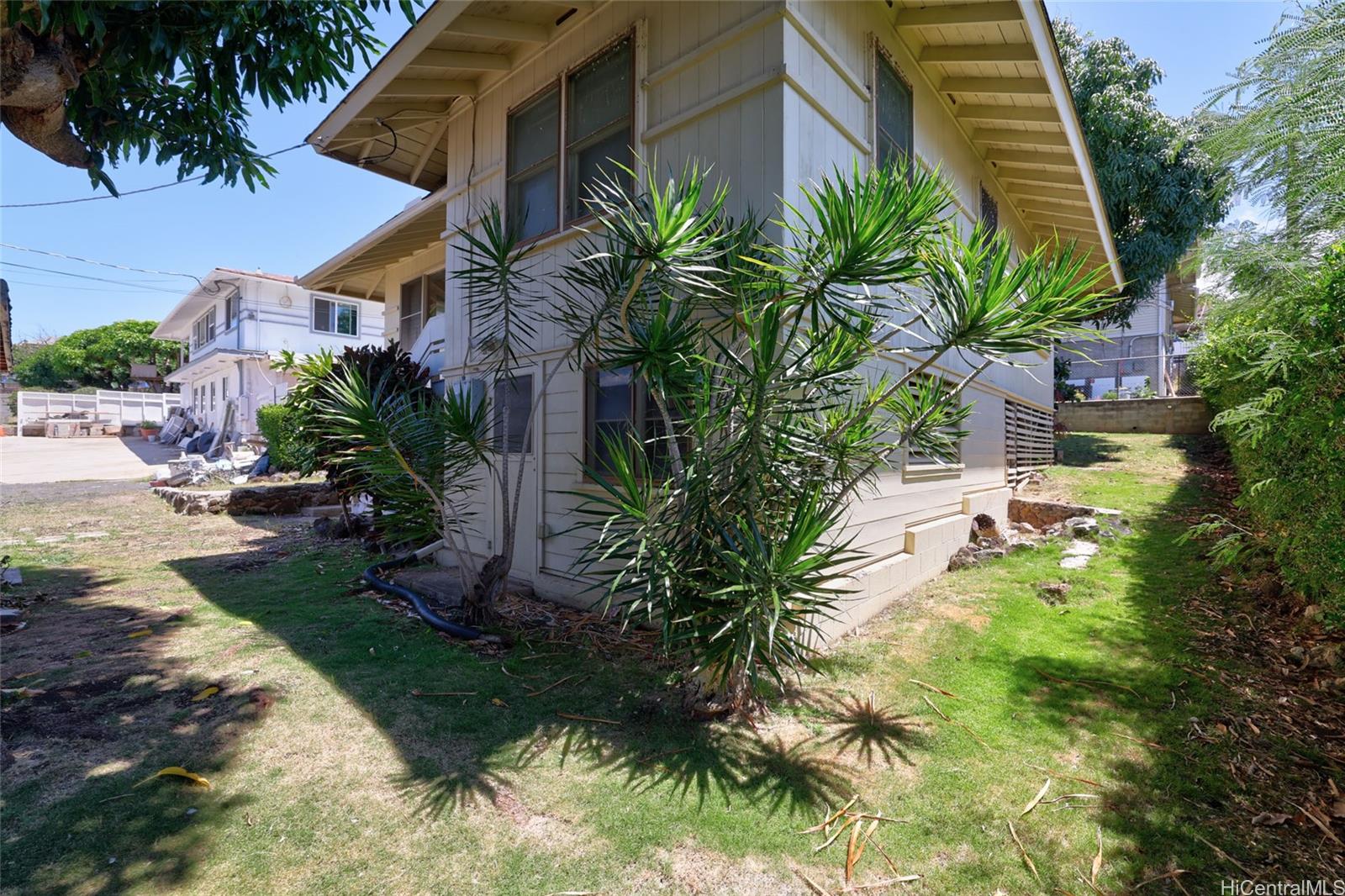 1827  Waihee Street Kamehameha Heights, Honolulu home - photo 21 of 22