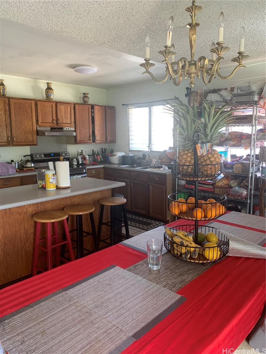 1829  Akone Pl Kalihi Valley, Honolulu home - photo 2 of 2