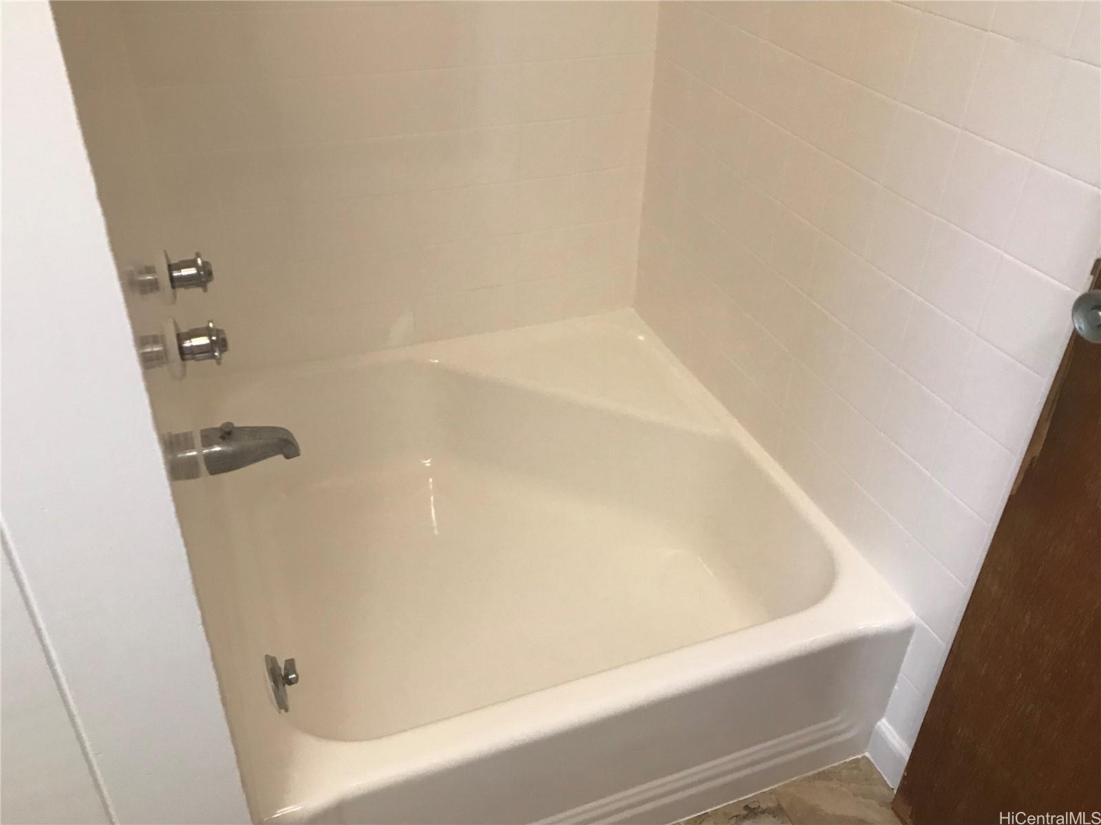 1829 Alewa Drive Honolulu - Rental - photo 12 of 18