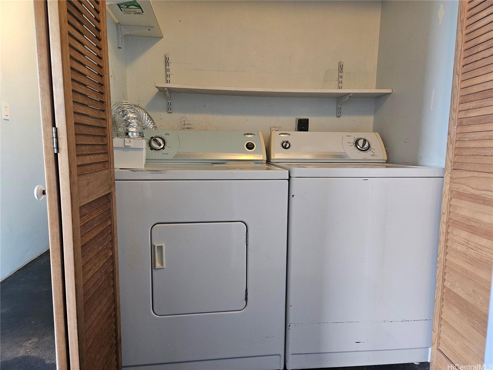 Kemoo By Lake condo # 1002, Wahiawa, Hawaii - photo 8 of 12