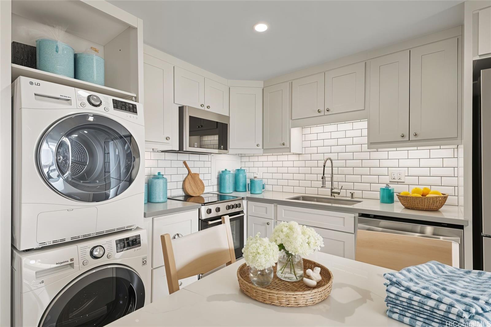 Kemoo By Lake condo # 810, Wahiawa, Hawaii - photo 5 of 14