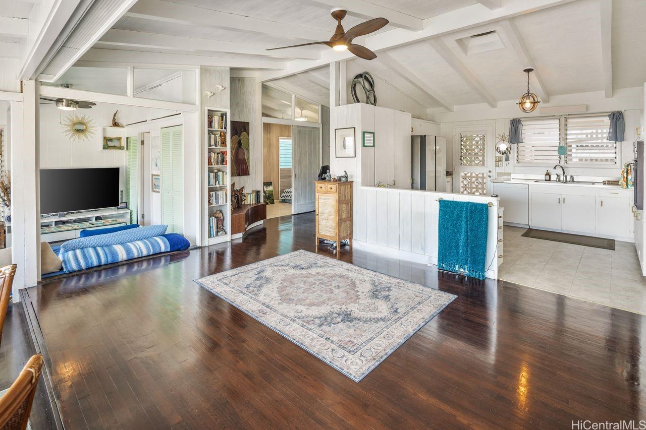 1834  St Louis Drive St. Louis, Diamond Head home - photo 4 of 20