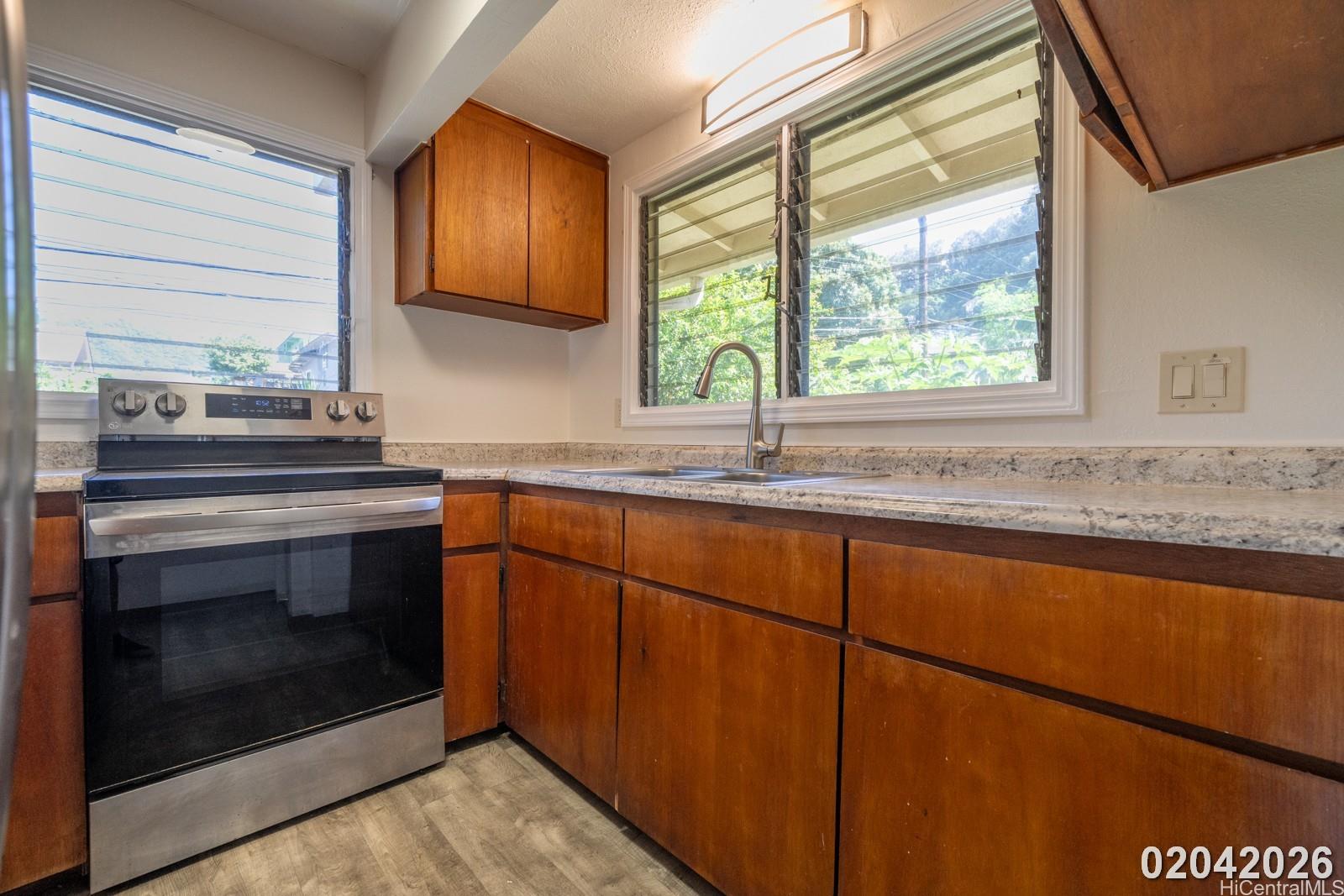 1835 Akone Pl Honolulu - Rental - photo 11 of 25