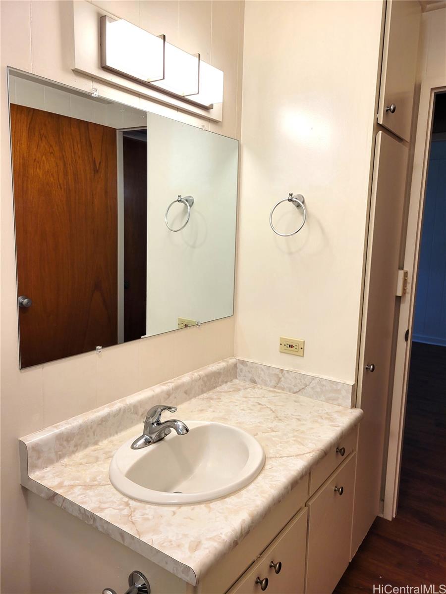 1835 Ala Aolani Street Honolulu - Rental - photo 14 of 18