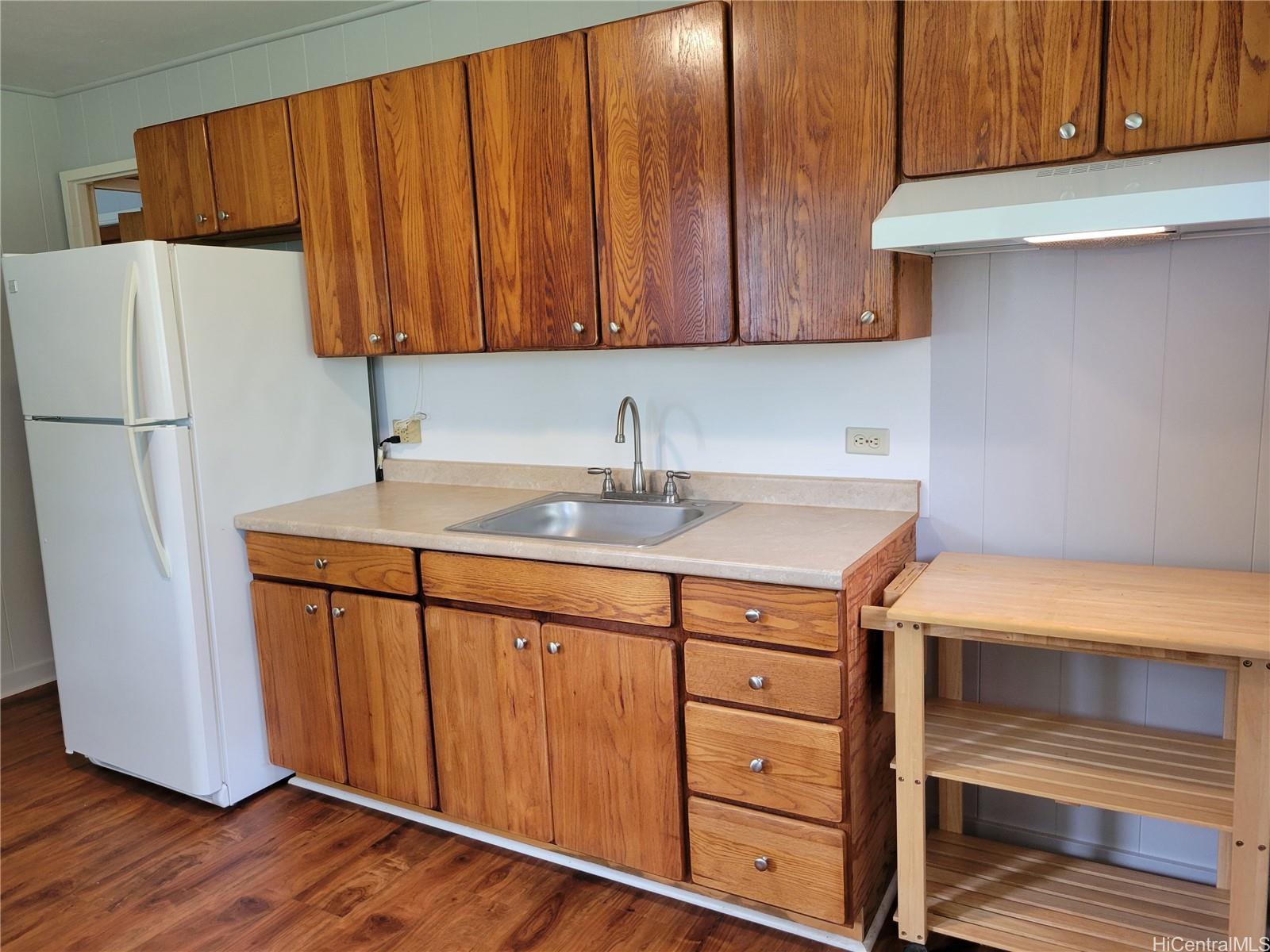 1835 Ala Aolani Street Honolulu - Rental - photo 7 of 18