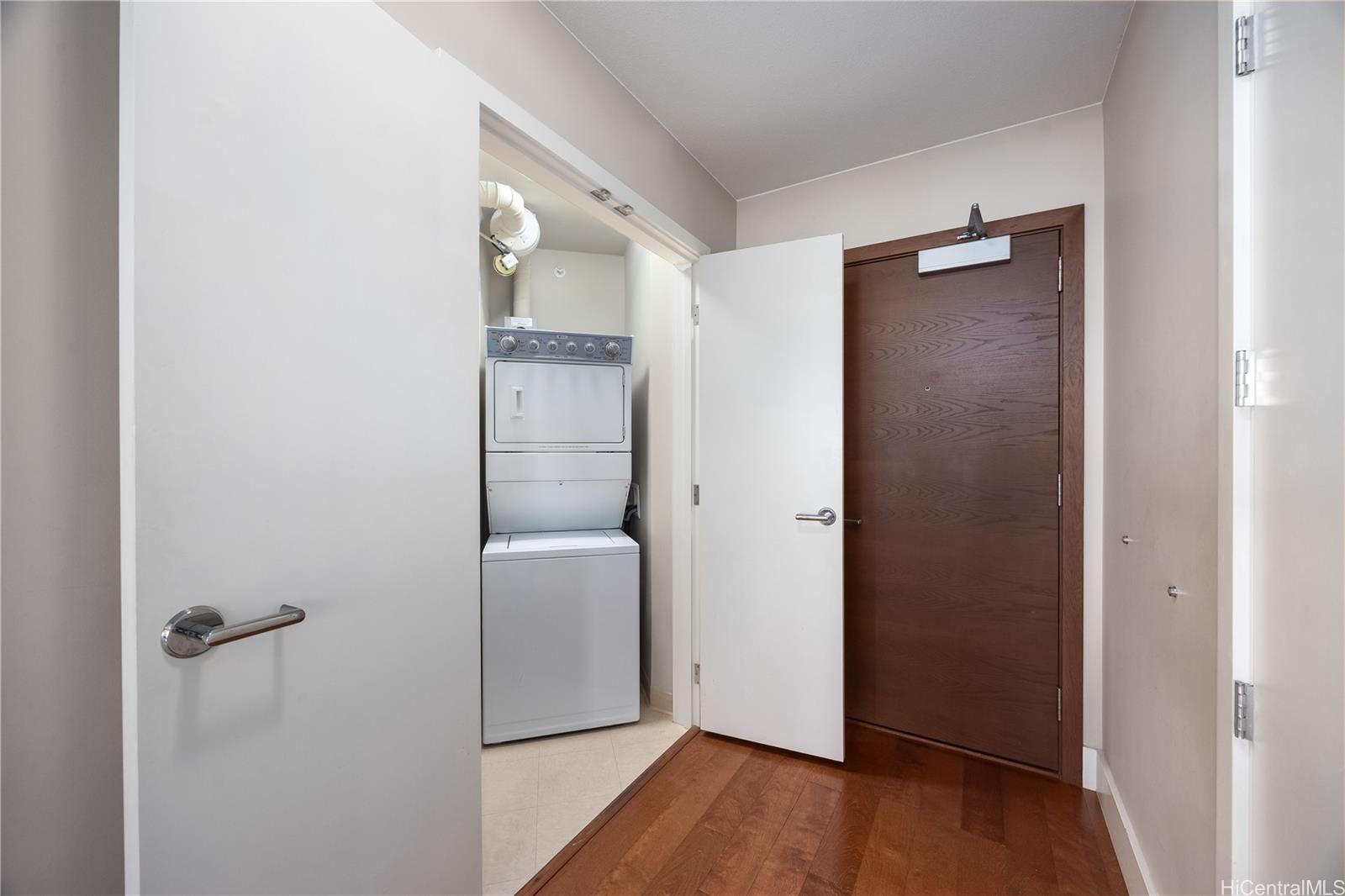 Allure Waikiki condo # 1004, Honolulu, Hawaii - photo 20 of 22