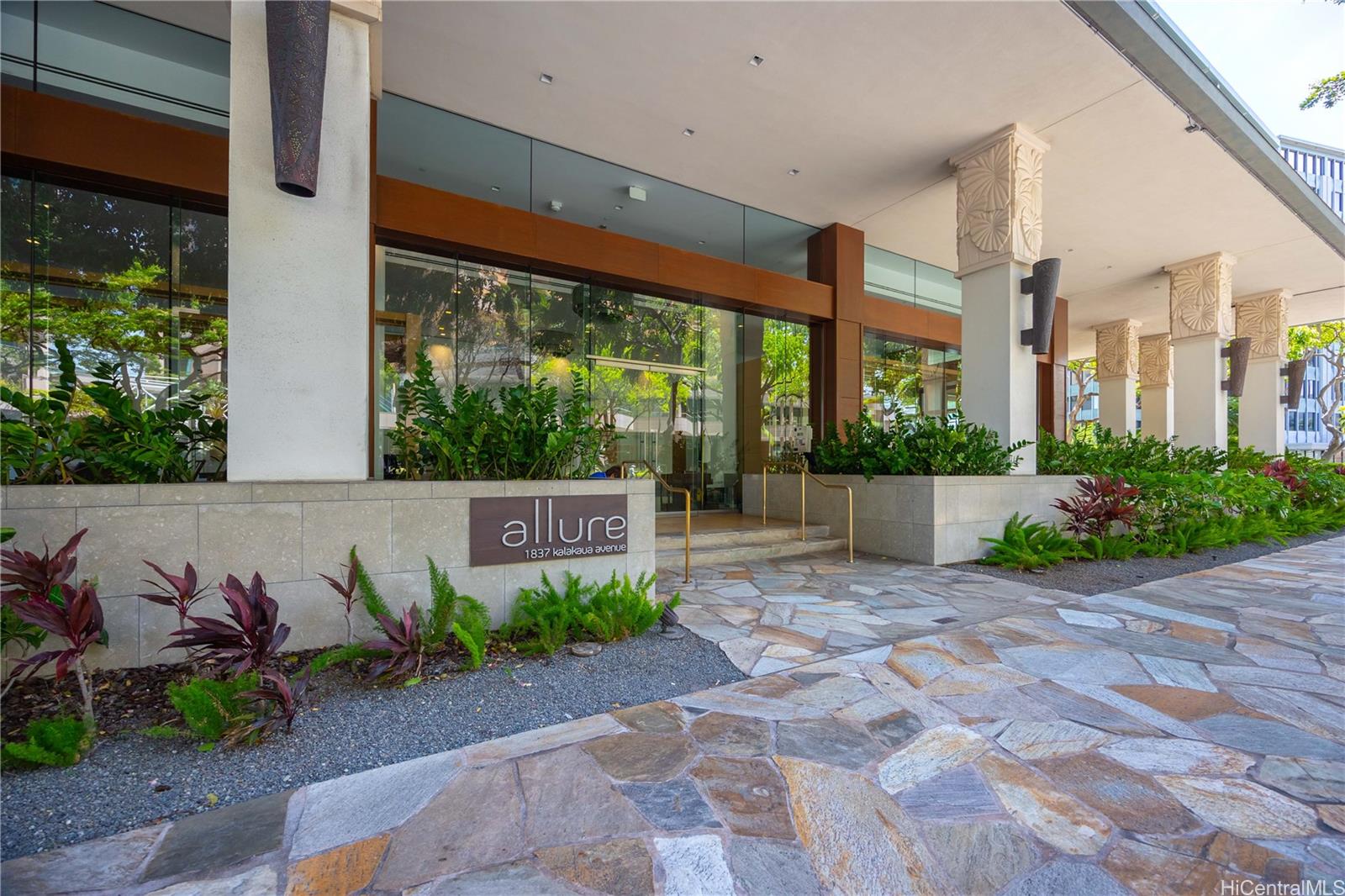 Allure Waikiki condo # 1004, Honolulu, Hawaii - photo 21 of 22