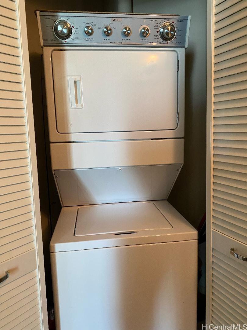 Allure Waikiki condo # 1011, Honolulu, Hawaii - photo 12 of 17