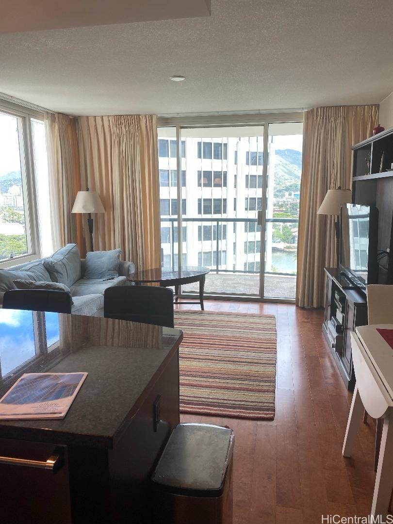 Allure Waikiki condo # 1011, Honolulu, Hawaii - photo 9 of 17