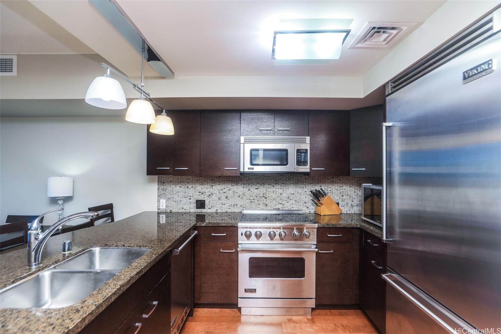 Allure Waikiki condo # 1102, Honolulu, Hawaii - photo 8 of 21