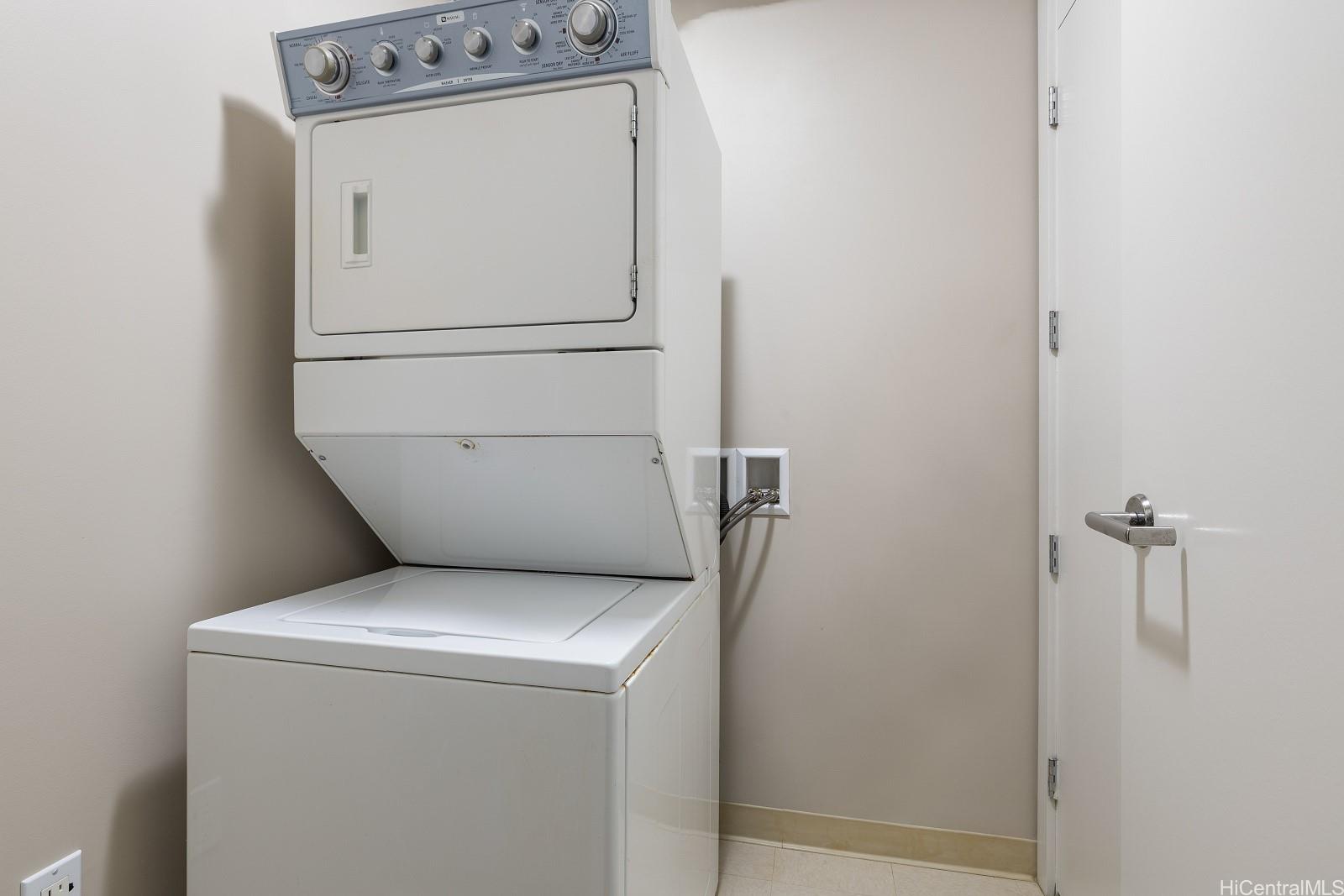 Allure Waikiki condo # 1103, Honolulu, Hawaii - photo 21 of 25