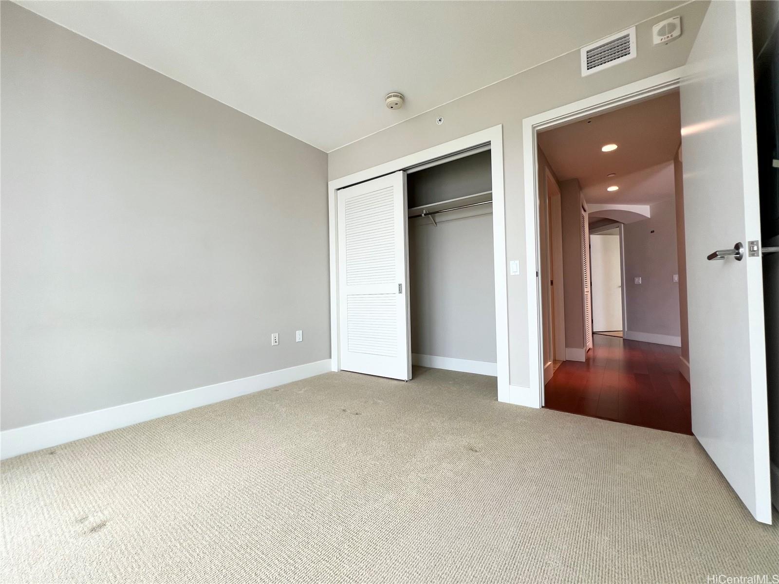 1837 Kalakaua Ave Honolulu - Rental - photo 13 of 20