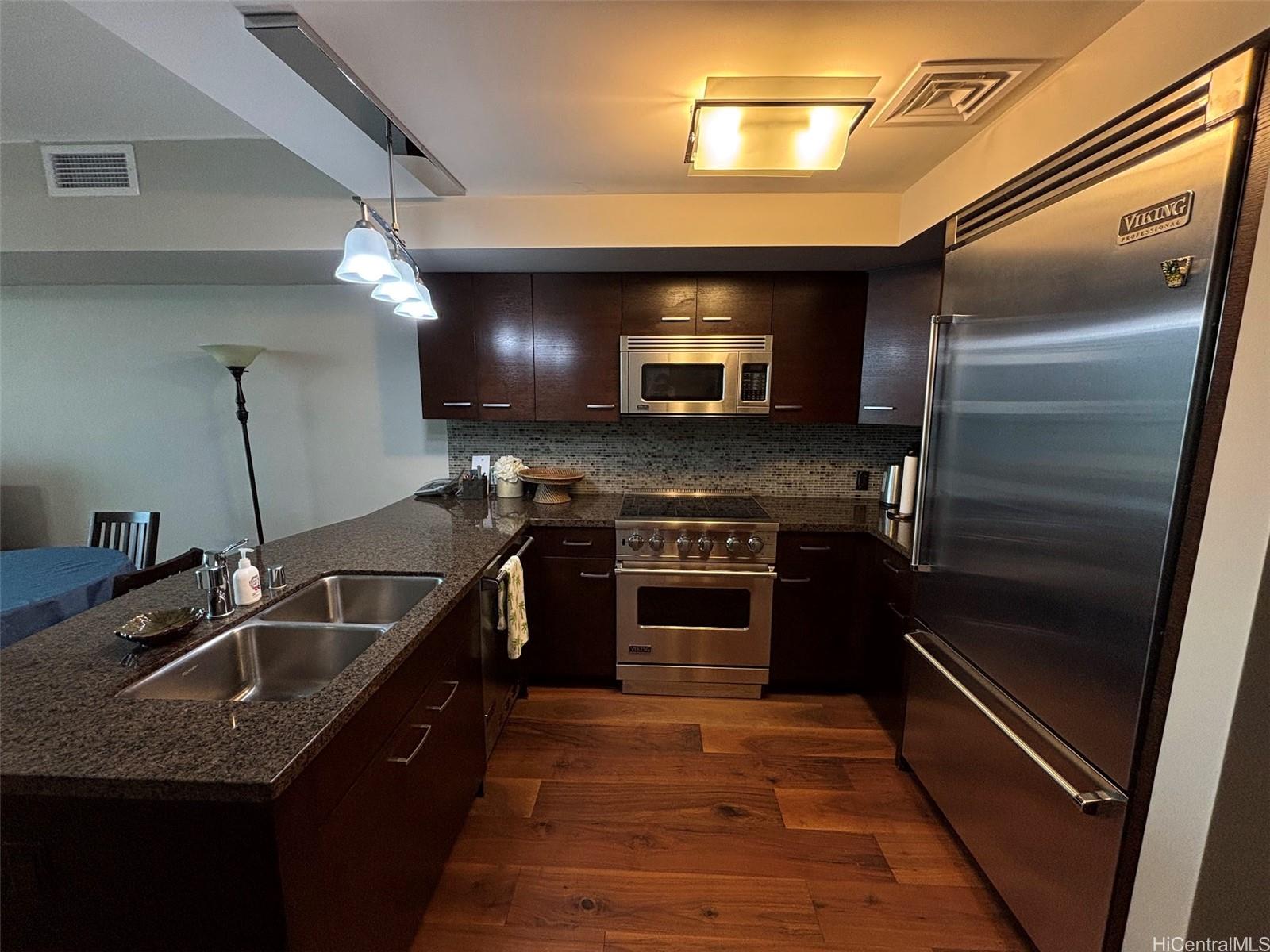 1837 Kalakaua Ave Honolulu - Rental - photo 7 of 16