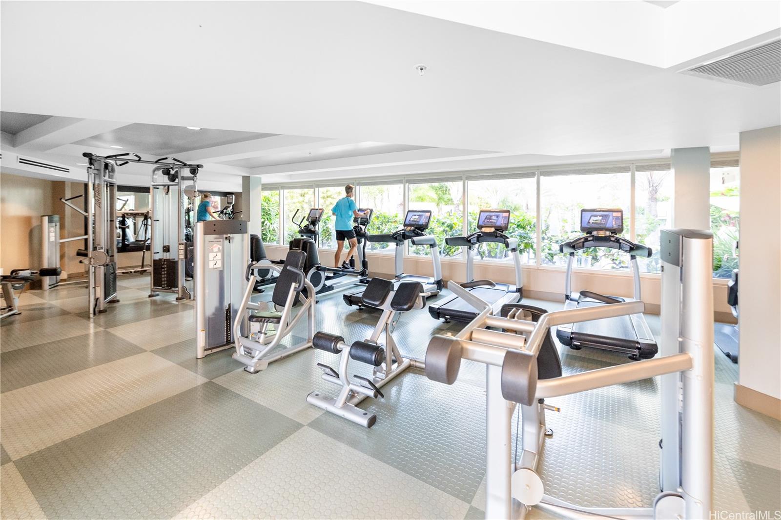 Allure Waikiki condo # 2501, Honolulu, Hawaii - photo 23 of 25