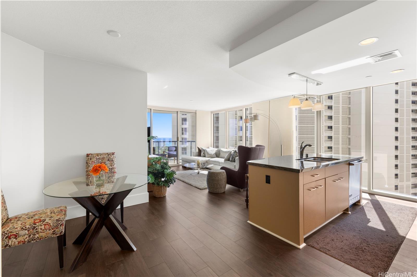 Allure Waikiki condo # 2501, Honolulu, Hawaii - photo 4 of 25