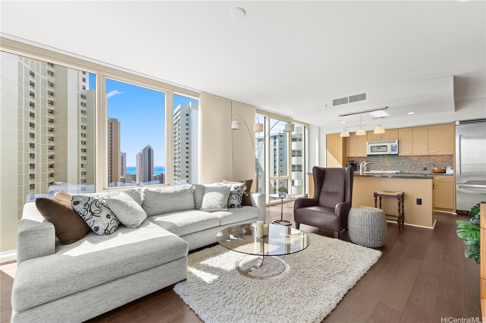 Allure Waikiki condo # 2501, Honolulu, Hawaii - photo 9 of 25