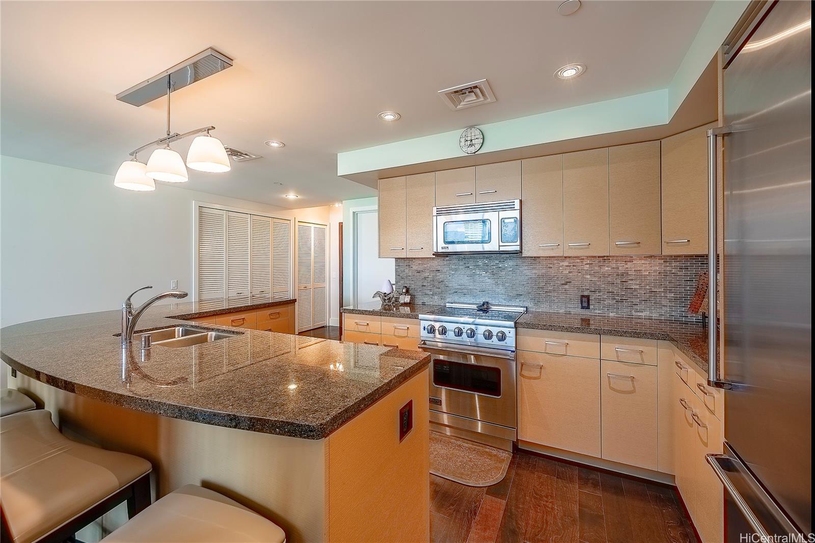 Allure Waikiki 2606, 1837 Kalakaua Ave, Honolulu Waikiki condo