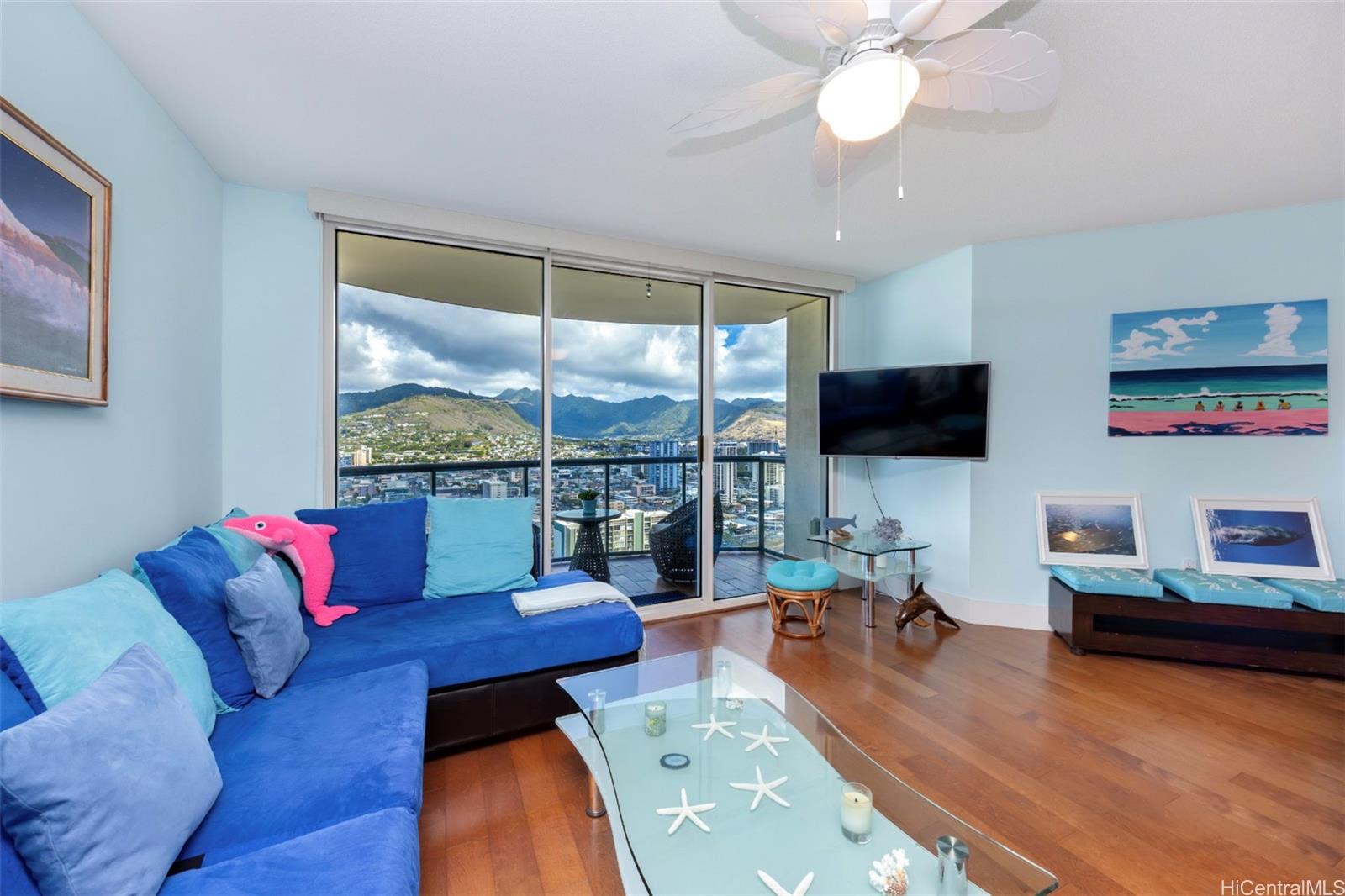 Allure Waikiki condo # 2608, Honolulu, Hawaii - photo 11 of 24