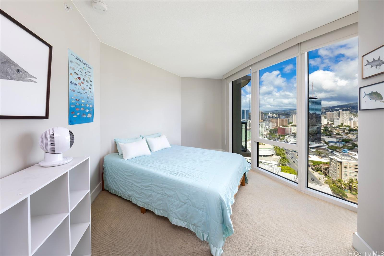 Allure Waikiki condo # 2608, Honolulu, Hawaii - photo 16 of 24