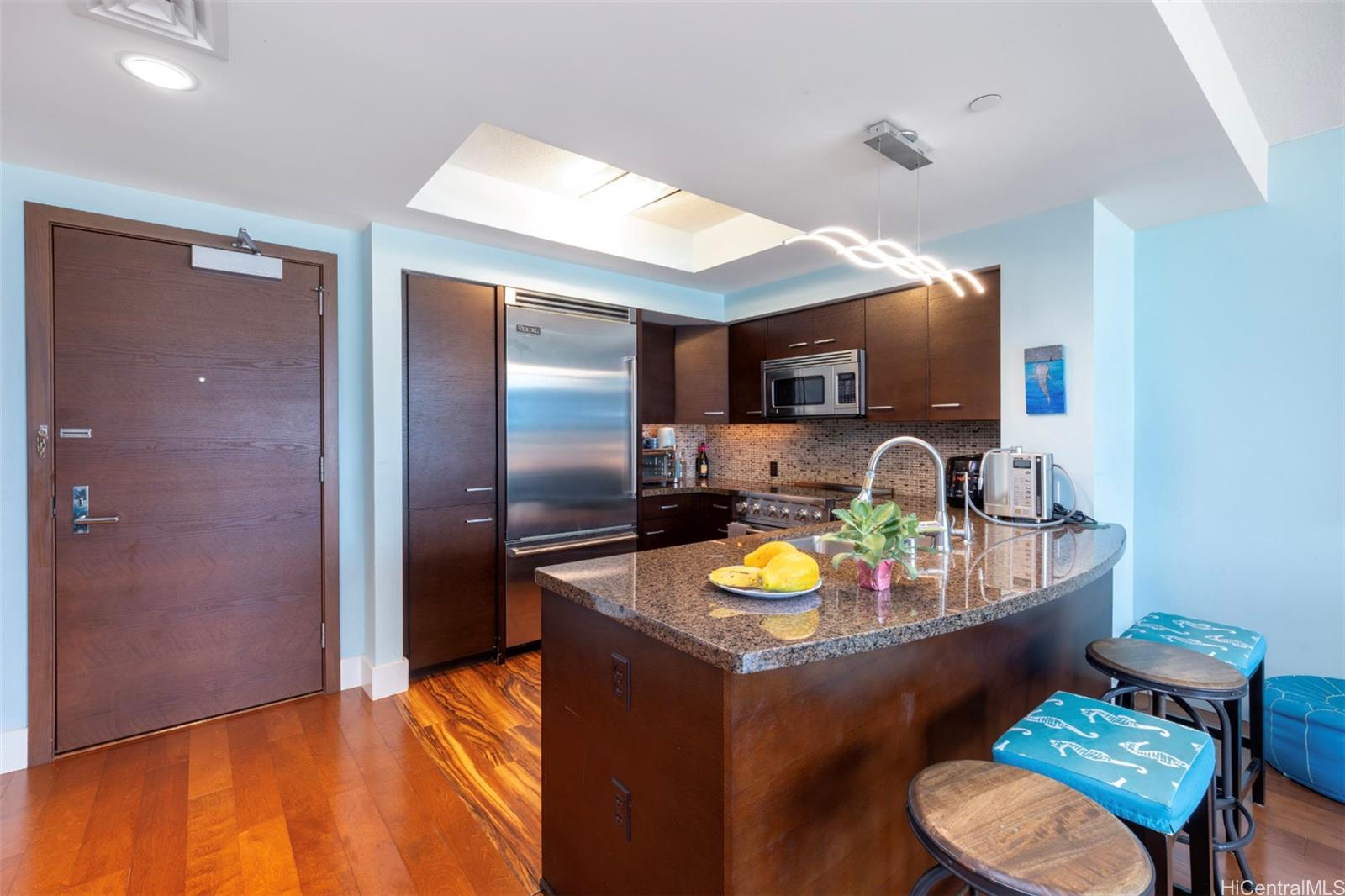 Allure Waikiki condo # 2608, Honolulu, Hawaii - photo 5 of 24