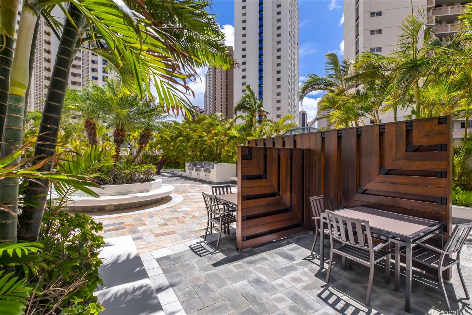 Allure Waikiki condo # 3304, Honolulu, Hawaii - photo 22 of 23