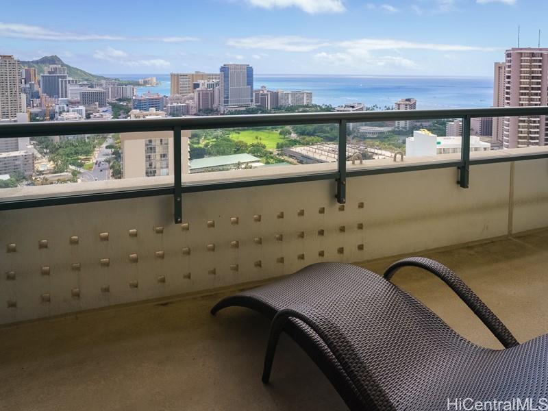 Allure Waikiki condo # 3504, Honolulu, Hawaii - photo 19 of 25