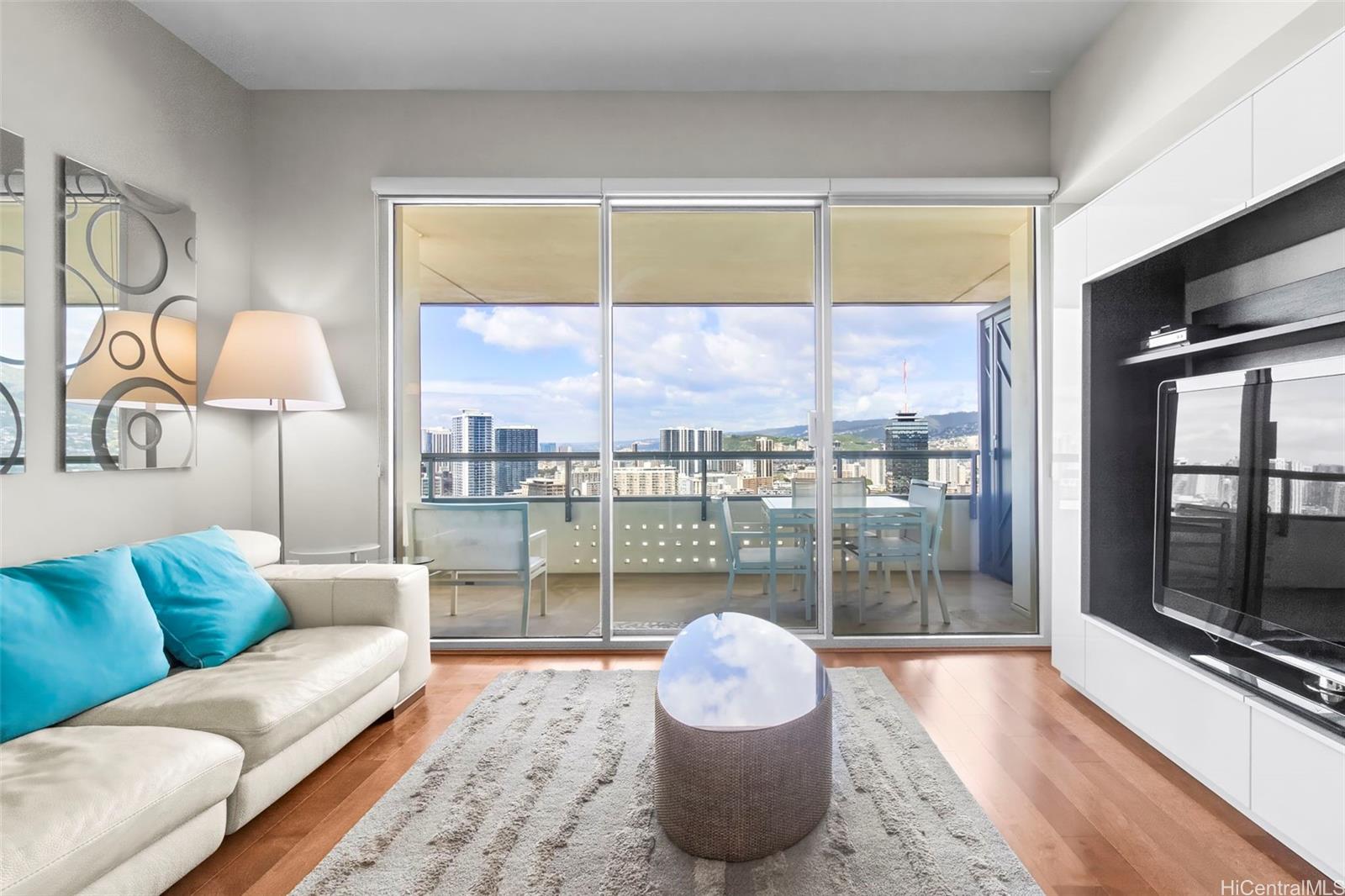 Allure Waikiki condo # 3506, Honolulu, Hawaii - photo 5 of 25