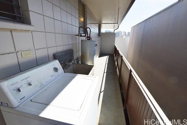 1837 Young St Honolulu - Rental - photo 17 of 18