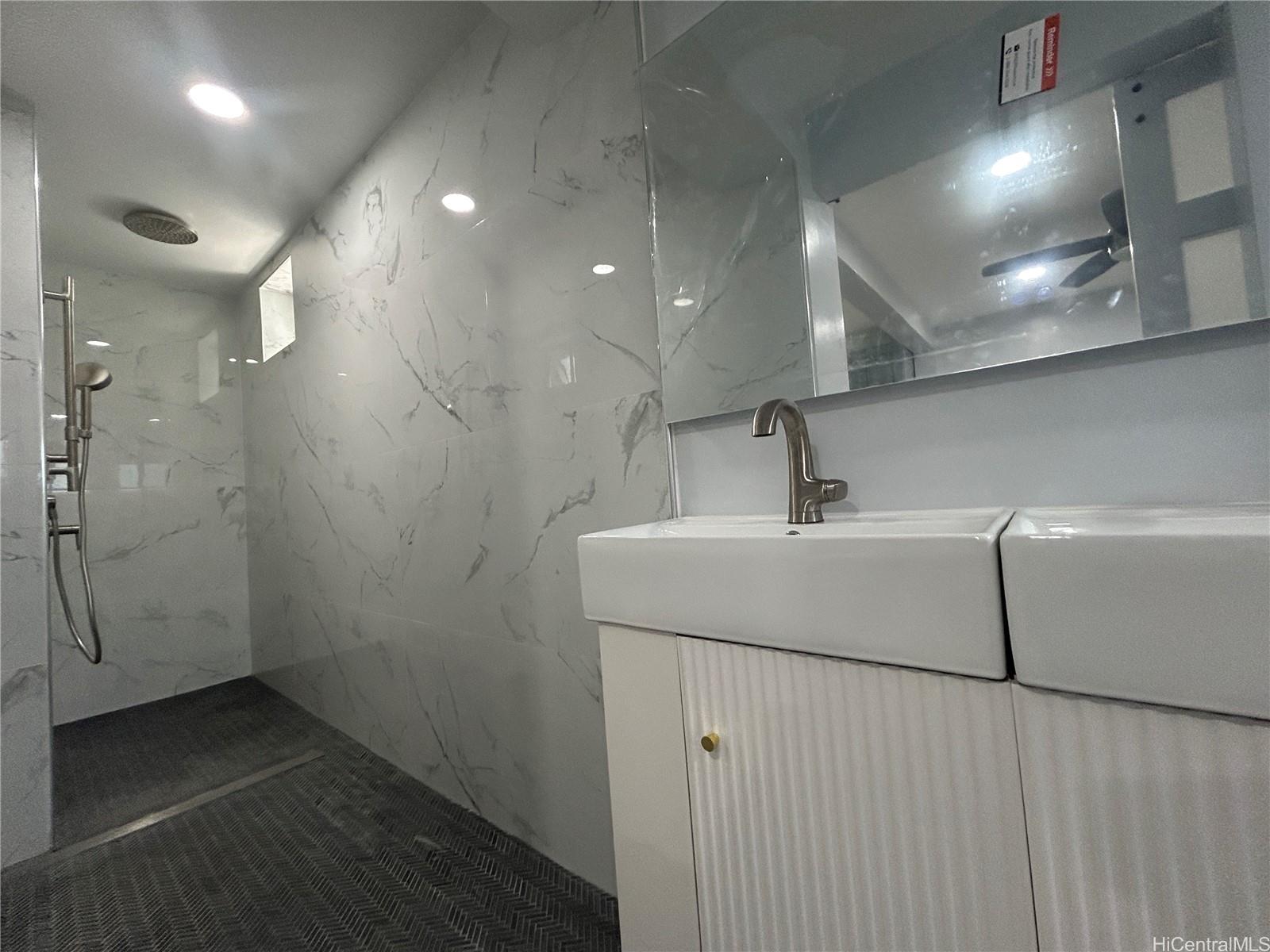 1839 Akone Street Honolulu - Rental - photo 5 of 5