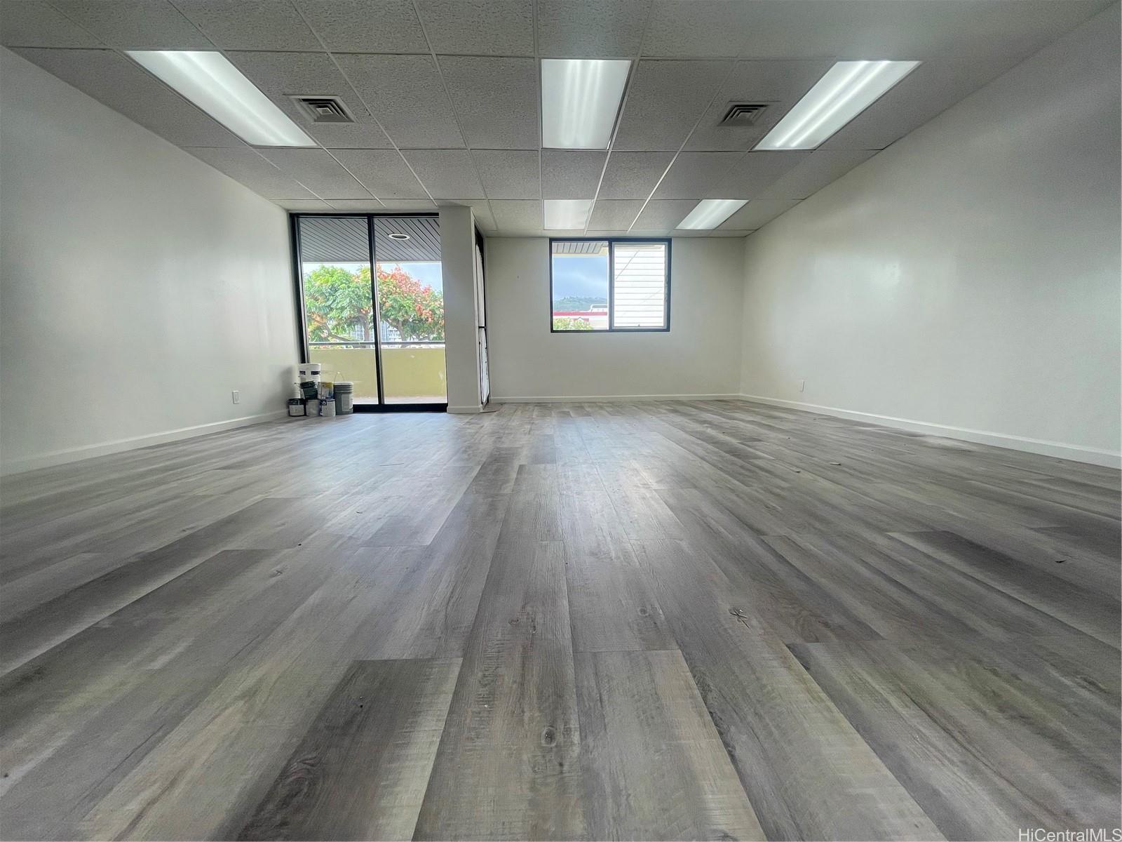 1839 S King St Honolulu Oahu commercial real estate photo2 of 5