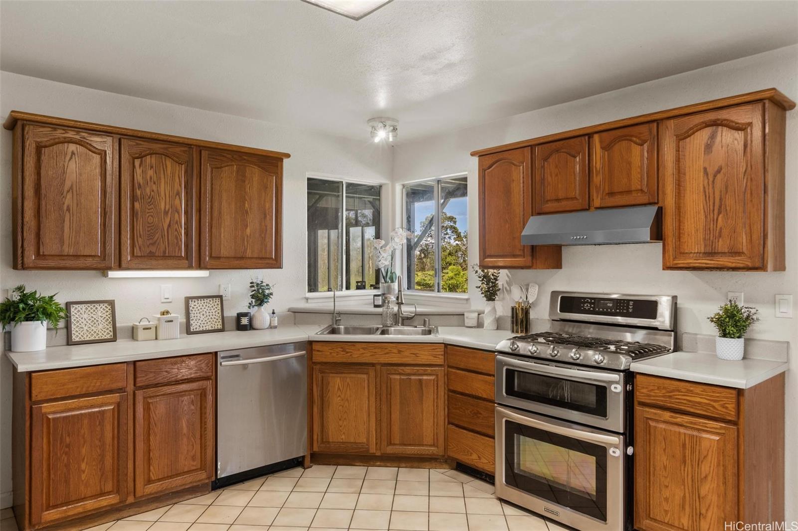 18-4565  Makaala Street ,  home - photo 7 of 25