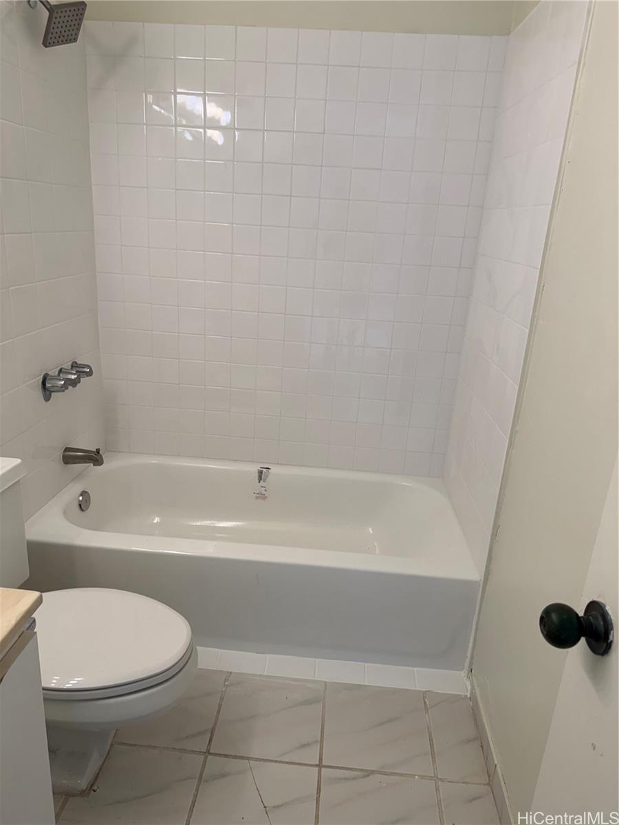 Summer Palace condo # 1004, Honolulu, Hawaii - photo 24 of 25