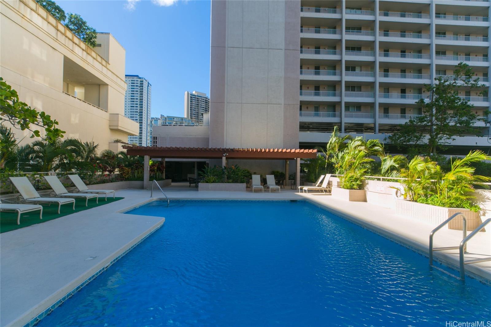 Summer Palace condo # 1904, Honolulu, Hawaii - photo 16 of 24