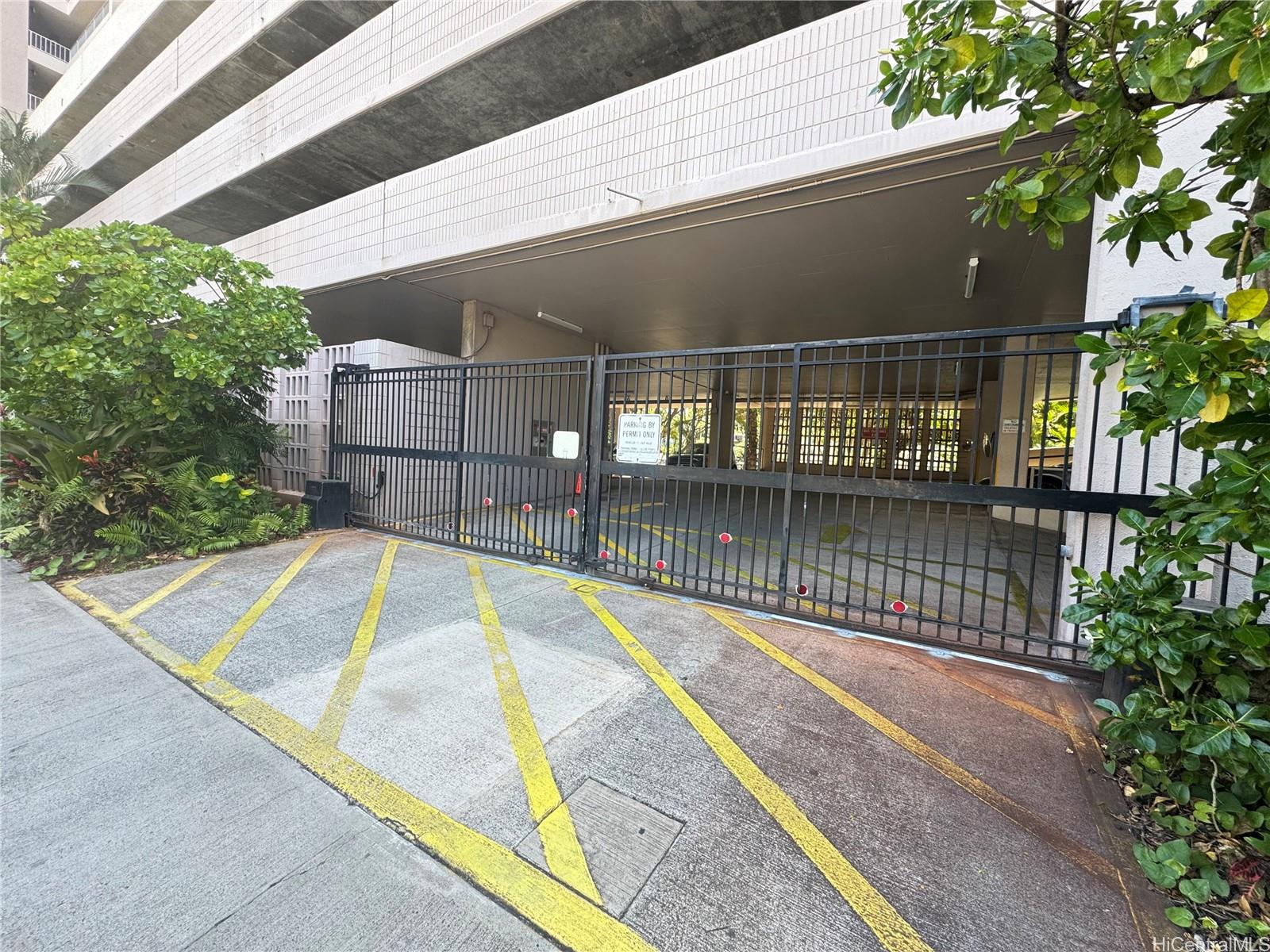 1848 Kahakai Dr Honolulu - Rental - photo 9 of 10