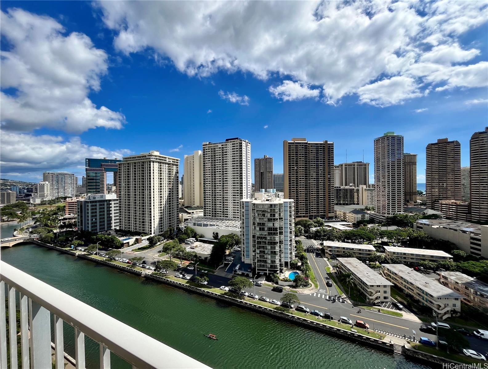 Summer Palace condo # 2101, Honolulu, Hawaii - photo 9 of 22