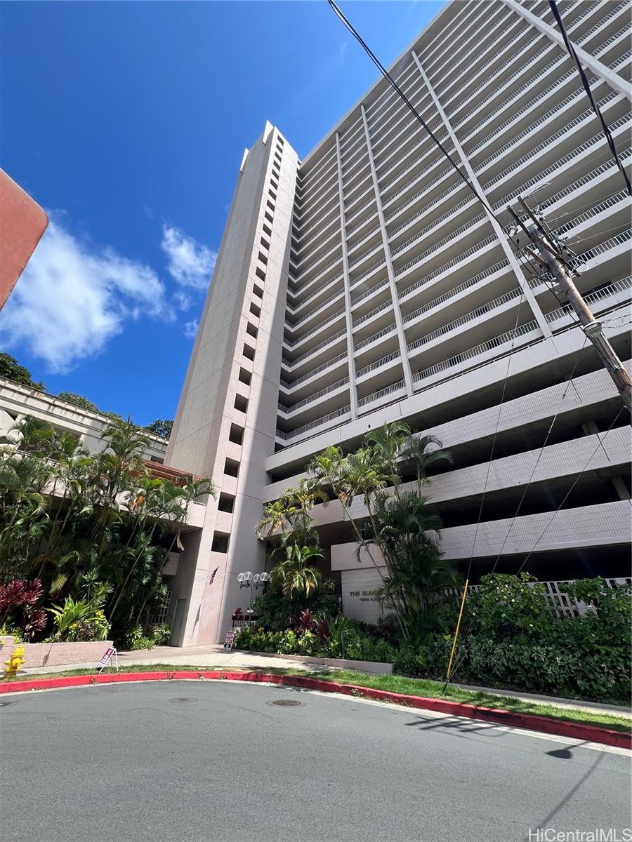 Summer Palace condo # 2107, Honolulu, Hawaii - photo 10 of 11