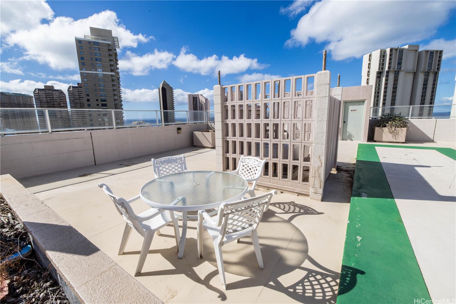 Summer Palace condo # 2404, Honolulu, Hawaii - photo 23 of 23