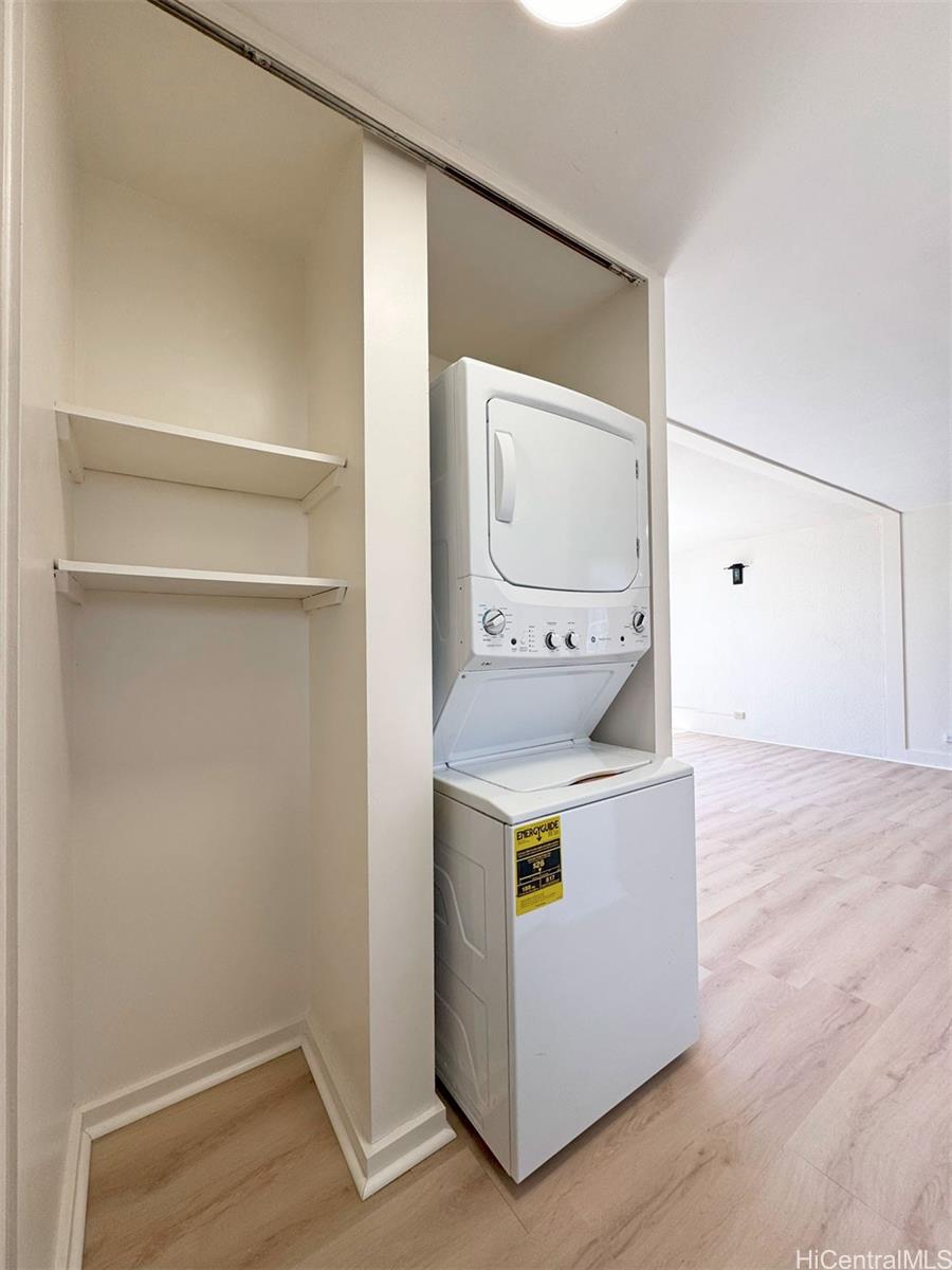 Summer Palace condo # 908, Honolulu, Hawaii - photo 16 of 22