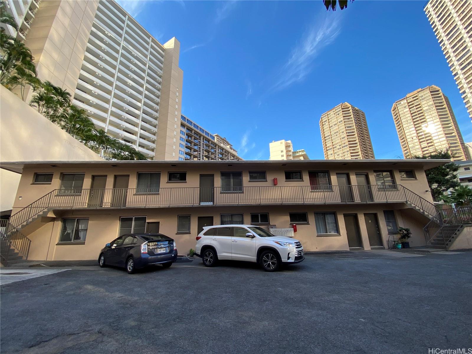 1849 Kaioo Dr Honolulu - Rental - photo 2 of 8