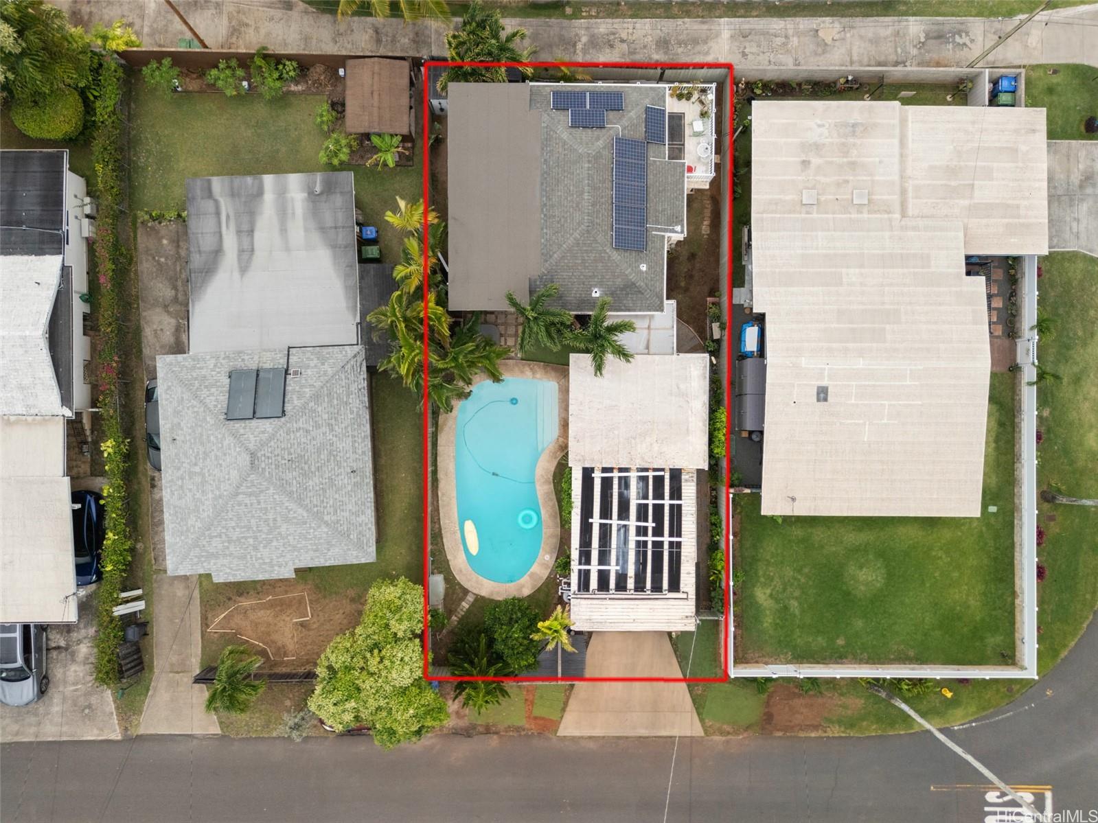 185  Ulupa Street Kalama Tract, Kailua home - photo 2 of 25