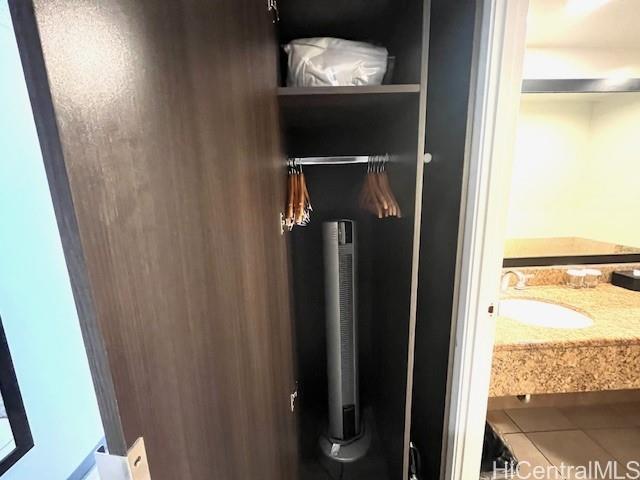 Palms At Waikiki condo # 1002, Honolulu, Hawaii - photo 11 of 19