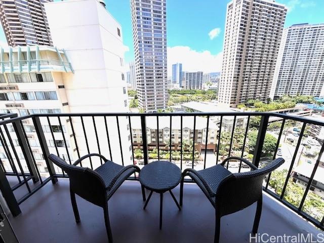 Palms At Waikiki condo # 1007, Honolulu, Hawaii - photo 13 of 23